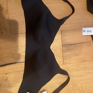 Like lemon Hold True Sports Bra 36DD NWT